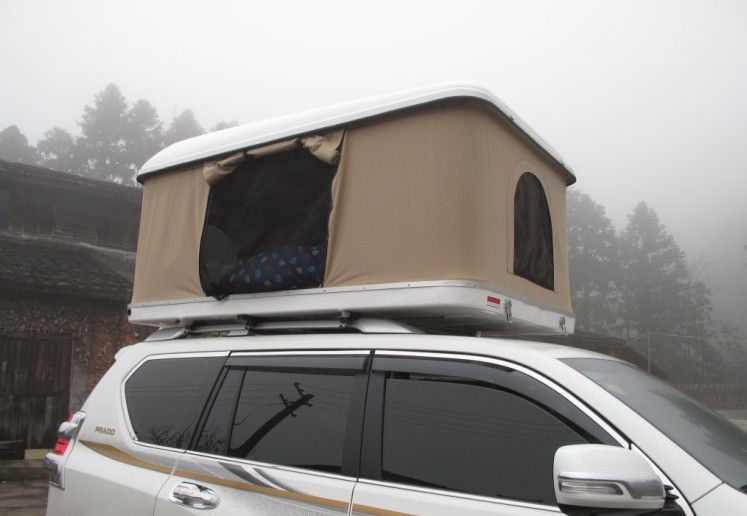 Hiệu suất cao Lều trên mái cứng cho chuyến đi cắm trại đi bộ cắm trại
